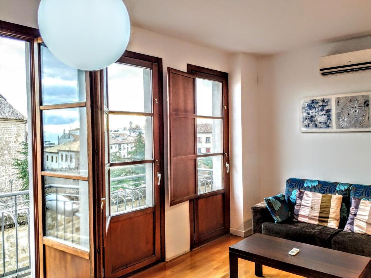 אובדה Apartamentos Sol Hospital Santiago מראה חיצוני תמונה