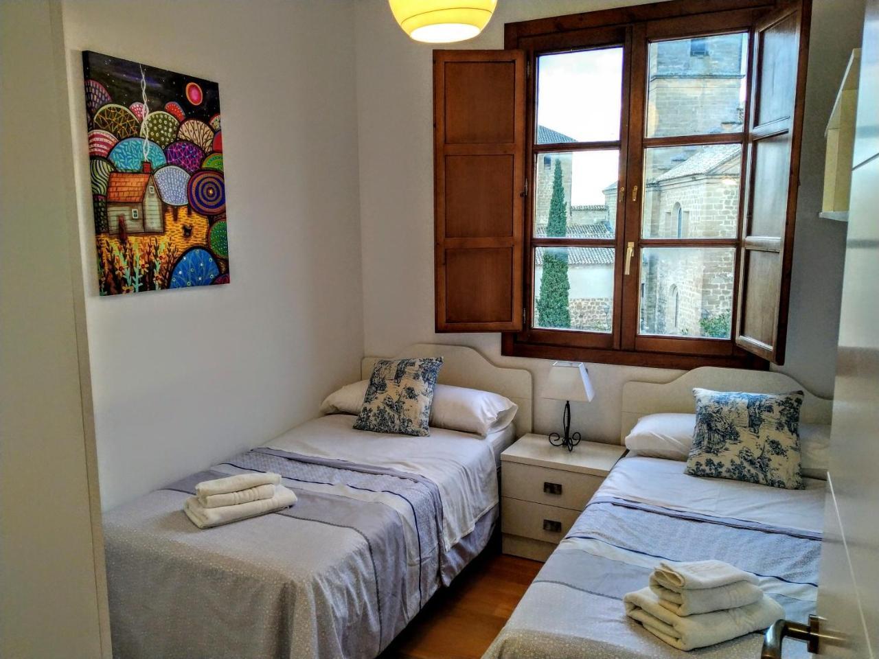 אובדה Apartamentos Sol Hospital Santiago מראה חיצוני תמונה